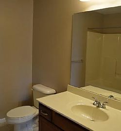 6453 Deermeade Dr, Florence, Ky 41042 Available For Rent in Florence, KY (Photo 2 of 10)