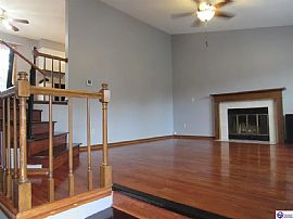 696 Cottonwood Ct, Radcliff, Ky 40160   Lovely House For Rent in Radcliff, KY (Photo 4 of 8)