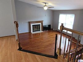 696 Cottonwood Ct, Radcliff, Ky 40160   Lovely House For Rent in Radcliff, KY (Photo 5 of 8)