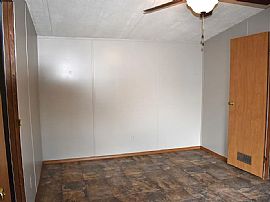 14180 Highway 44, Gonzales, La 70737  House For Rent in Gonzales, LA (Photo 4 of 7)