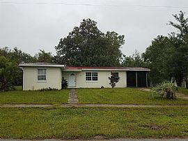 1630 W Waycross Cir, Deltona, Fl 32725 in Deltona, FL