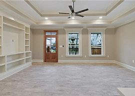 8414 Stroelitz St, New Orleans, La 70118  House For Rent in New Orleans, LA (Photo 5 of 11)