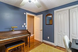 165 West Street, Biddeford, Me 04005  House For Rent in Biddeford, ME (Photo 4 of 8)