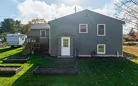 165 West Street, Biddeford, Me 04005  House For Rent in Biddeford, ME (Photo 8 of 8)