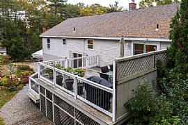 10 Harding Road, Brunswick, Me 04011  House For Rent in Brunswick, ME (Photo 3 of 7)