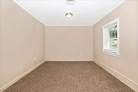 21636 Black Rock Rd, Hagerstown, Md 21740  Available For Rent in Hagerstown, MD (Photo 4 of 10)