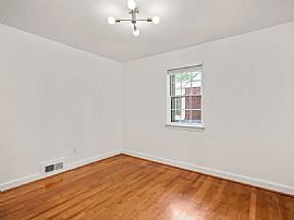 408 Ethan Allen Ave, Takoma Park, Md 20912 in Takoma Park, MD (Photo 4 of 10)
