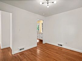 408 Ethan Allen Ave, Takoma Park, Md 20912 in Takoma Park, MD (Photo 5 of 10)
