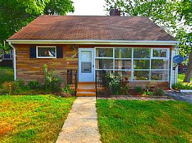 6946 Emerson St, Hyattsville, Md 20784 in Hyattsville, MD