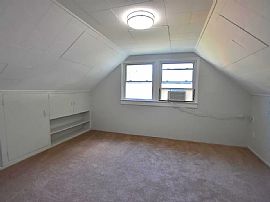 6946 Emerson St, Hyattsville, Md 20784 in Hyattsville, MD (Photo 8 of 11)