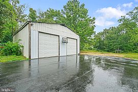 194 Hilltop Rd, Elkton, Md 21921  Home For Rent in Elkton, MD (Photo 2 of 11)