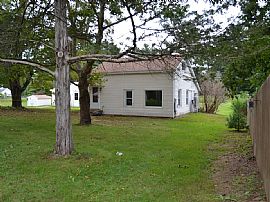 64 Eastford Rd, Eastford, Ct 06242 in Eastford, CT