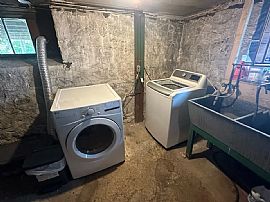 12 Ely Rd, Boston, Ma 02124 For Rent in Boston, MA (Photo 3 of 9)