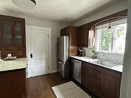 12 Ely Rd, Boston, Ma 02124 For Rent in Boston, MA (Photo 7 of 9)