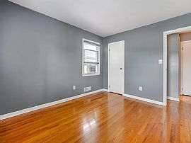 45 Colonial Dr, Bayonne, Nj 07002 in Bayonne, NJ (Photo 4 of 12)