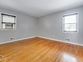 45 Colonial Dr, Bayonne, Nj 07002 in Bayonne, NJ (Photo 5 of 12)