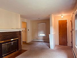 32 Brittany Rd, Springfield, Ma 01151  House For Rent in Springfield, MA (Photo 10 of 12)