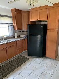 430 Sherman St, Fall River, Ma 02723 Beautiful House in Fall River, MA (Photo 3 of 10)