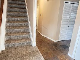 702 Davis Ave, Birmingham, Mi 48009 House For Rent in Birmingham, MI (Photo 4 of 9)