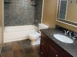 702 Davis Ave, Birmingham, Mi 48009 House For Rent in Birmingham, MI (Photo 8 of 9)