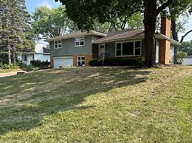 4901 Larkspur Ln, Edina, Mn 55435  Home Sweet Home in Edina, MN