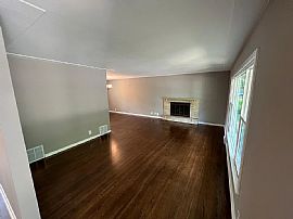 4901 Larkspur Ln, Edina, Mn 55435  Home Sweet Home in Edina, MN (Photo 3 of 10)