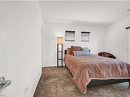 1812 Granemore St, Las Vegas, Nv 89135 in Las Vegas, NV (Photo 4 of 10)