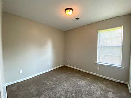 7583 Tally Ho Dr E, Olive Branch, Ms 38654  Peaceful House  in Olive Branch, MS (Photo 8 of 9)