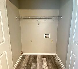 7583 Tally Ho Dr E, Olive Branch, Ms 38654  Peaceful House  in Olive Branch, MS (Photo 9 of 9)