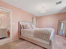4928 Whispering Spring Ave, Las Vegas, Nv 89131 in Las Vegas, NV (Photo 4 of 12)