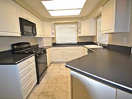 7720 Musical Ln, Las Vegas, Nv 89145 in Las Vegas, NV (Photo 5 of 9)