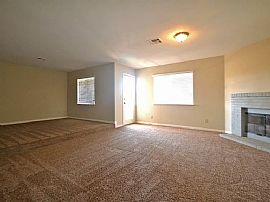 7720 Musical Ln, Las Vegas, Nv 89145 in Las Vegas, NV (Photo 7 of 9)