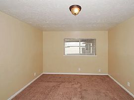 7012 Raincloud Dr, Las Vegas, Nv 89145 in Las Vegas, NV (Photo 10 of 11)
