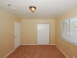 7012 Raincloud Dr, Las Vegas, Nv 89145 in Las Vegas, NV (Photo 5 of 11)