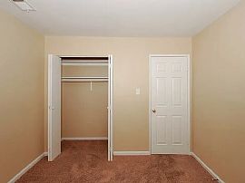 7012 Raincloud Dr, Las Vegas, Nv 89145 in Las Vegas, NV (Photo 7 of 11)