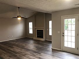 853 W Butterfield Dr, Nixa, Mo 6571  House For Rent in Nixa, MO (Photo 7 of 10)