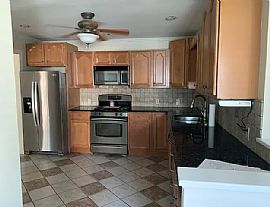 241 Kent Dr, Birmingham, Al 35209 in Birmingham, AL (Photo 4 of 9)