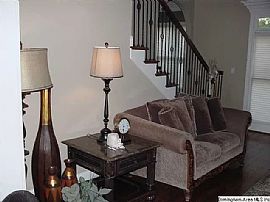 768 Lake Crest Dr, Hoover, Al 35226 in Hoover, AL (Photo 3 of 12)