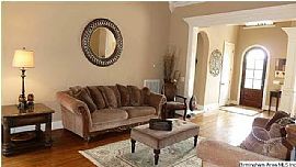 768 Lake Crest Dr, Hoover, Al 35226 in Hoover, AL (Photo 4 of 12)