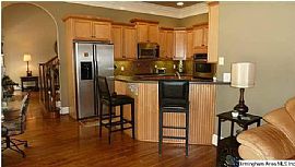 768 Lake Crest Dr, Hoover, Al 35226 in Hoover, AL (Photo 9 of 12)