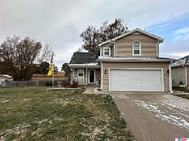 1941 Star St, Seward, Ne 68434  House For Rent in Seward, NE