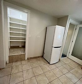 213 Circle Rd, Fox River Grove, Il 60021213 Circle Rd, Fox Rive in Fox River Grove, IL (Photo 4 of 7)