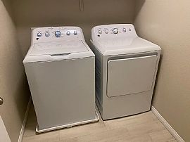 723 Cottonwood Hill Pl, Henderson, Nv 89011 House For Rent in Henderson, NV (Photo 11 of 12)