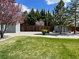 7885 Cadiz Ct, Sparks, Nv 89436  House For Rent in Sparks, NV (Photo 2 of 9)