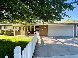 1204 E Long St, Carson City, Nv 89706 in Carson City, NV