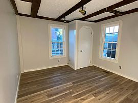 563 White Mountain Hwy, Milton, Nh 03851 House For Rent in Milton, NH (Photo 7 of 9)