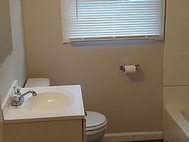 2458 Oakwood Cir, Rock Hill, Sc 29732 Lovely House For Rent in Rock Hill, SC (Photo 8 of 8)