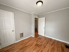 911 Lakeview Dr, Statesville, Nc 28677 House For Rent in Statesville, NC (Photo 10 of 10)