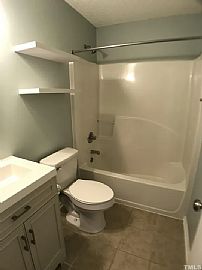 2804 Leicester Ct, Apex, Nc 27539 Peaceful House For Rent in Apex, NC (Photo 10 of 12)