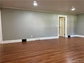 2251 Statesville Blvd, Salisbury, Nc 28147  House For Rent in Salisbury, NC (Photo 5 of 9)